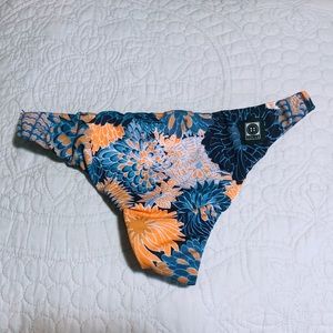 Jolyn bottoms “wildflower”